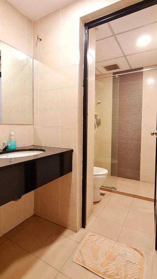 Pp Hotel By Moxy George Town Esterno foto